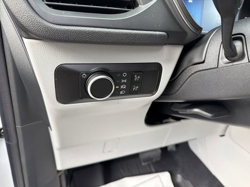 New 2026 Ford Escape Active AWD/4WD image 16