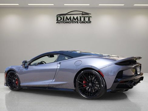 Used 2023 McLaren GT RWD image 3