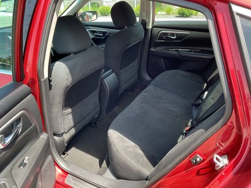 Used 2015 Nissan Altima 2.5 S w/ Power Driver Seat Package FWD image 21
