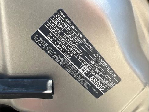 Used 2022 Nissan Rogue Platinum w/ Head-Up Display Package image 23