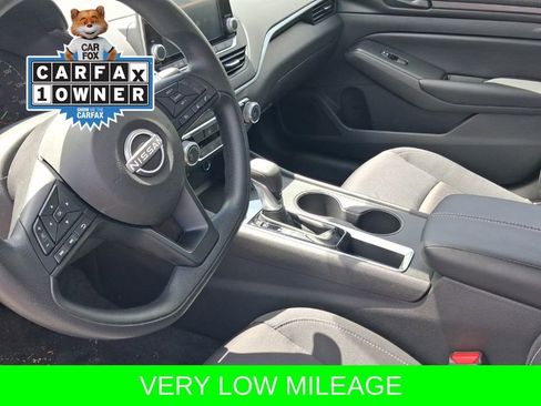 Certified 2025 Nissan Altima 2.5 S FWD image 13