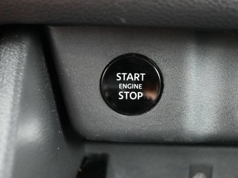 Used 2026 Nissan Rogue SL AWD/4WD image 22