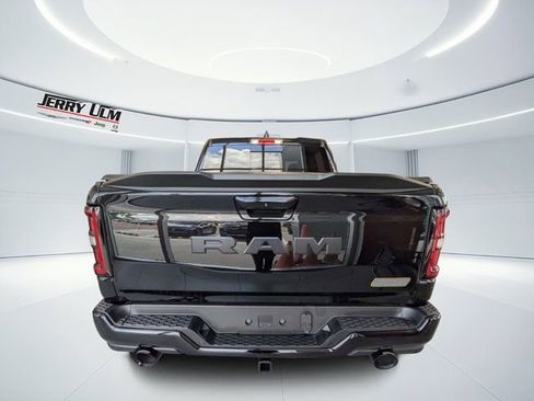 New 2026 RAM 1500 Big Horn AWD/4WD image 4