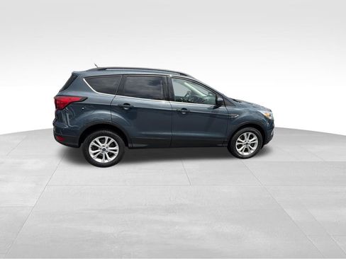 Used 2019 Ford Escape SEL w/ Ford Safe & Smart Package AWD/4WD image 12