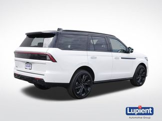 Used 2025 Lincoln Navigator Black Label AWD/4WD video 3