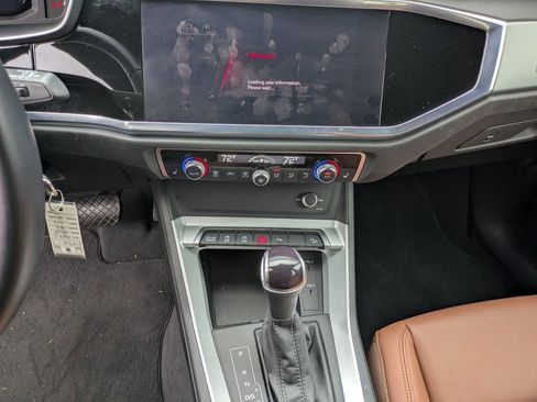 Used 2022 Audi Q3 2.0T Premium image 16