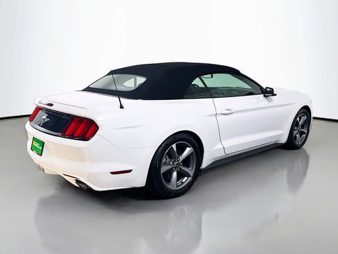 Used 2016 Ford Mustang Convertible w/ Equipment Group 051A image 10