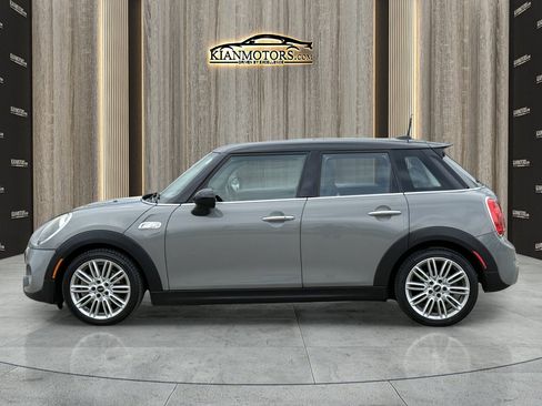 Used 2019 MINI Cooper S image 4