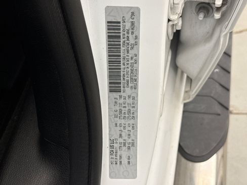 Used 2019 RAM 1500 Big Horn AWD/4WD image 21