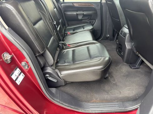 Used 2011 Nissan Armada SL RWD image 16