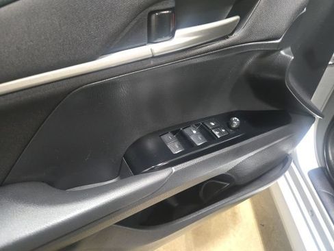 Used 2025 Toyota Camry LE FWD image 26
