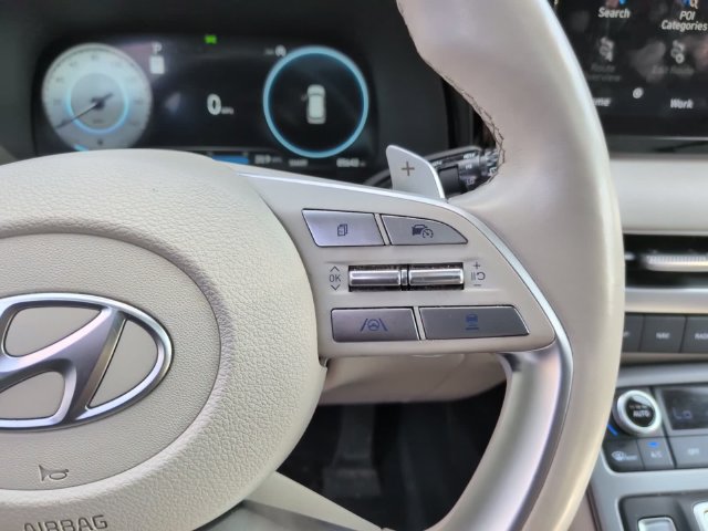Used 2024 Hyundai Palisade Limited AWD/4WD image 15
