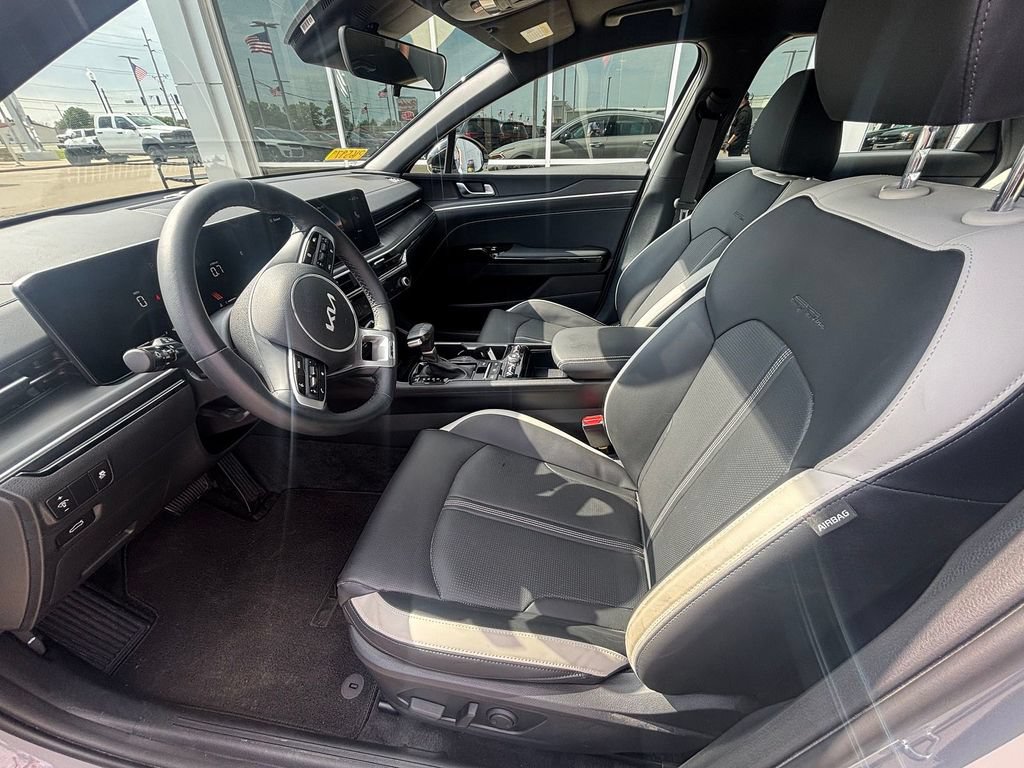 Used 2025 Kia K5 GT-Line AWD/4WD image 8