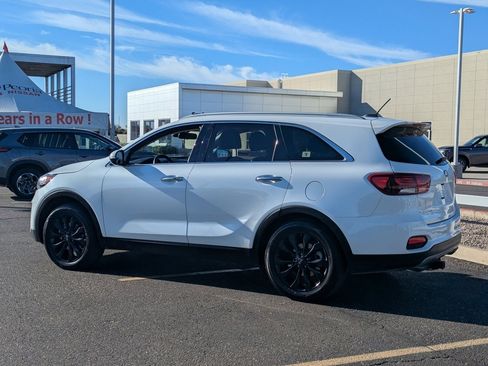 Used 2020 Kia Sorento EX image 4