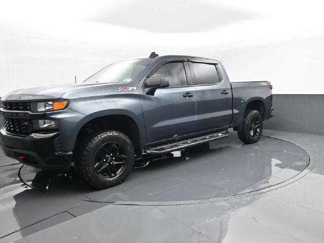Used 2019 Chevrolet Silverado 1500 Custom Trail Boss w/ Custom Convenience Package AWD/4WD image 2