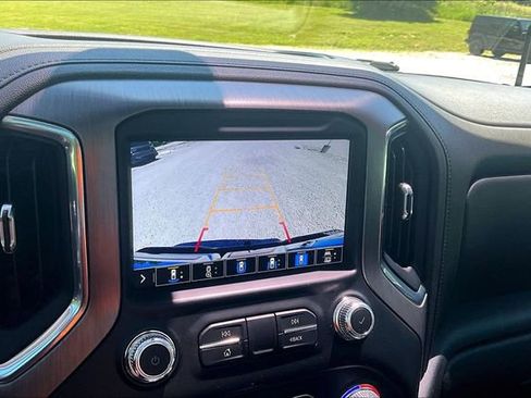 Used 2021 GMC Sierra 2500 Denali w/ Denali Ultimate Package AWD/4WD image 21