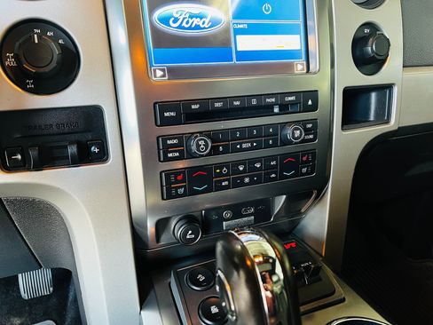 Used 2012 Ford F150 Raptor w/ Raptor Luxury Pkg image 17