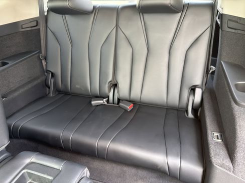 Certified 2022 Acura MDX FWD w/ Technology Package image 32