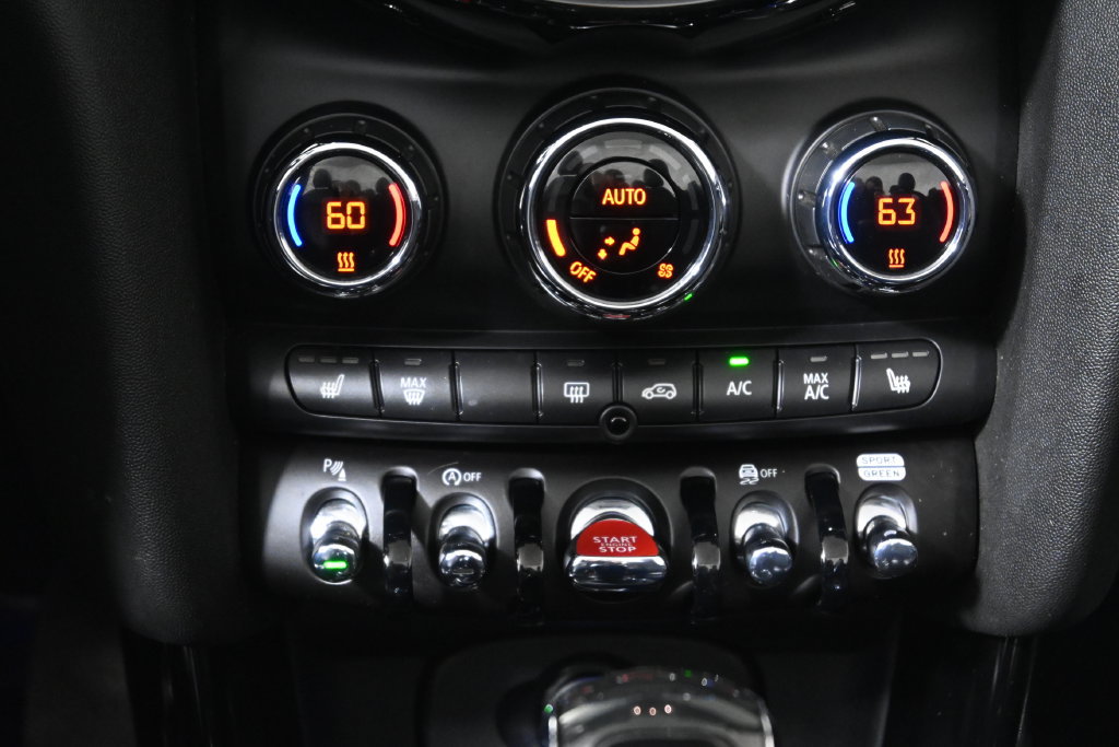 Used 2024 MINI Cooper S w/ Seaside Edition FWD image 30