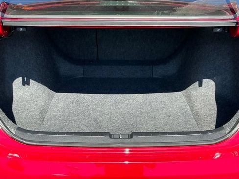 Used 2019 Honda Accord Sport image 6