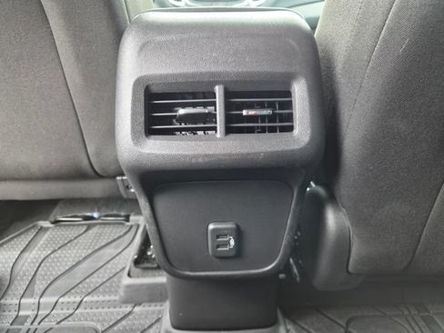 Certified 2024 Chevrolet Equinox LT w/ LPO, Floor Liner Package FWD image 33