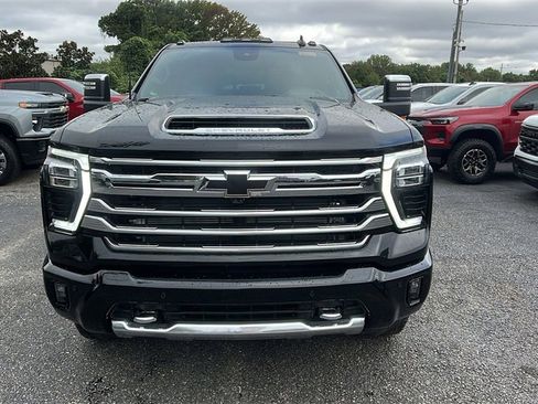New 2025 Chevrolet Silverado 2500 High Country w/ High Country Premium Package image 2