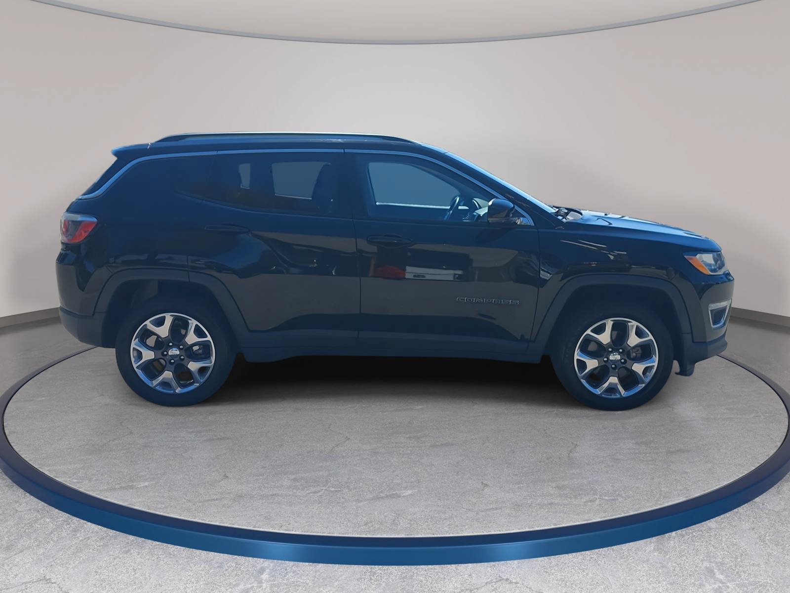 Used 2020 Jeep Compass Limited AWD/4WD image 4