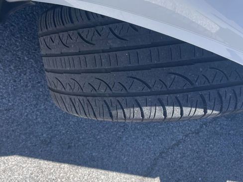 Used 2016 Dodge Challenger SRT Hellcat RWD image 36