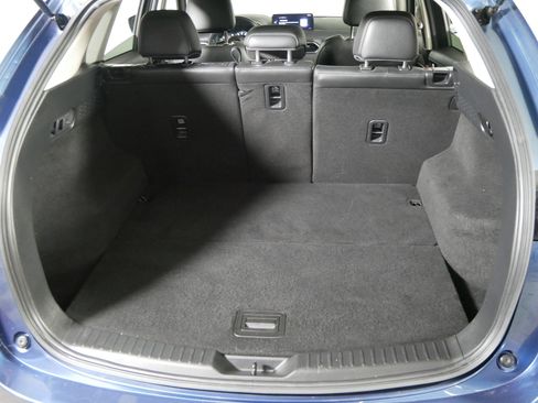 Used 2023 MAZDA CX-5 AWD 2.5 S w/ Premium Package image 18