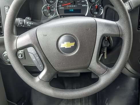 New 2026 Chevrolet Express 2500 w/ Communications Package RWD image 20