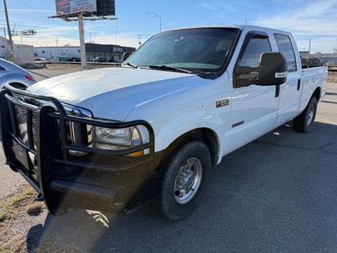 Used 2004 Ford F250 XLT image 16