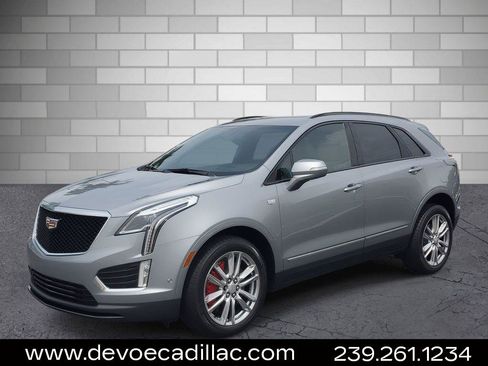 Certified 2023 Cadillac XT5 Sportv w/ Technology Package AWD/4WD image 1