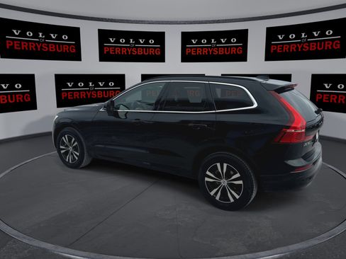 Used 2023 Volvo XC60 B5 Core image 6