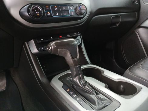 Certified 2017 Chevrolet Colorado LT w/ Luxury Package, Chrome image 16