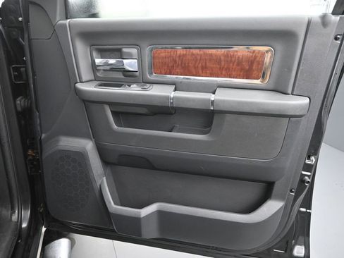 Used 2010 Dodge Ram 1500 Truck Laramie w/ Chrome Accents Group image 20