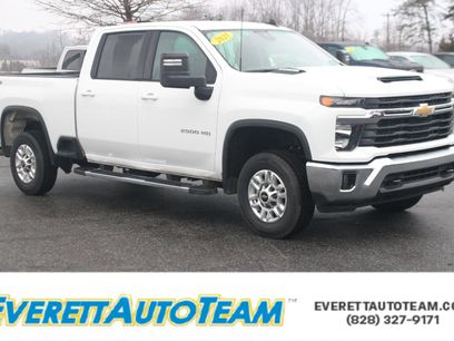 Used 2025 Chevrolet Silverado 2500 LT w/ Convenience Package