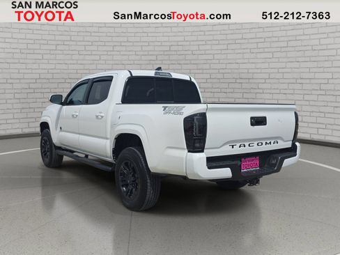 Used 2022 Toyota Tacoma SR w/ SR Convenience Package RWD image 8