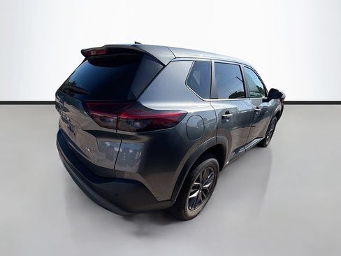 Used 2023 Nissan Rogue S AWD/4WD image 8