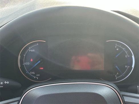 Certified 2025 Toyota RAV4 XLE Premium image 16