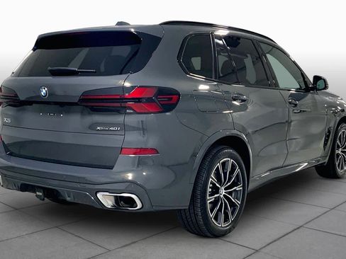 Used 2026 BMW X5 xDrive40i w/ M Sport Package AWD/4WD image 12