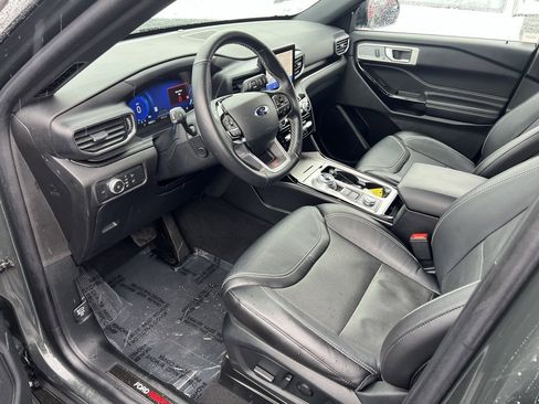 Certified 2022 Ford Explorer ST w/ Equipment Group 401A image 10