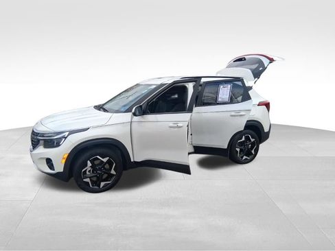 Used 2025 Kia Seltos S image 20