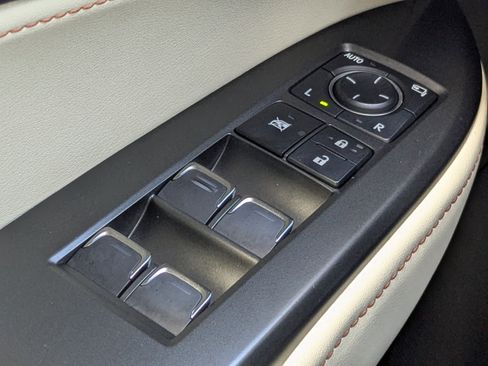 Used 2024 Lexus NX 250 FWD image 25