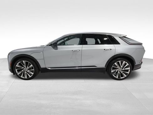 Certified 2026 Cadillac Lyriq Signature Luxury w/ Nappa Leather Package AWD/4WD image 1