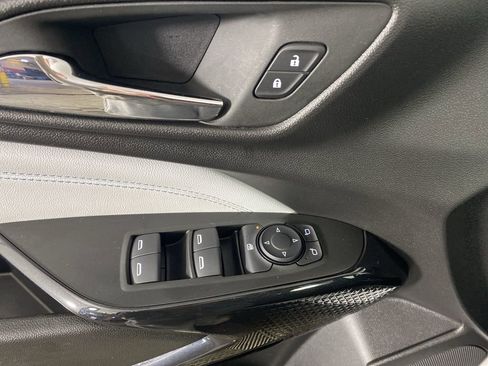 Certified 2025 Chevrolet Trax LT w/ Driver Confidence Package image 24