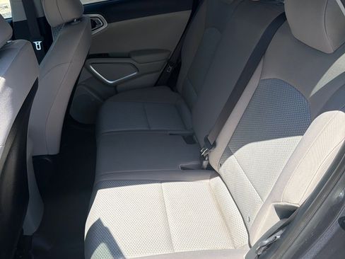 Used 2022 Kia Soul LX w/ Technology Package FWD image 13