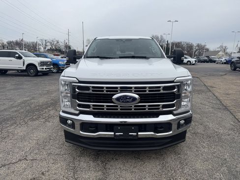 Used 2025 Ford F250 XLT w/ FX4 Off-Road Package image 2