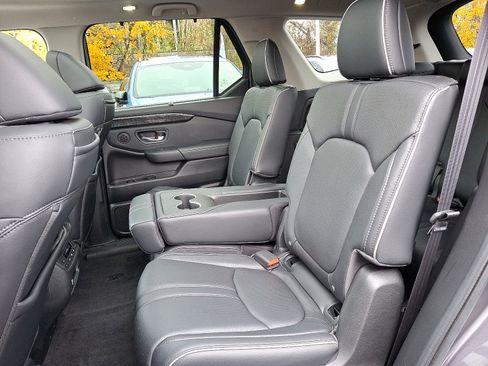 Certified 2023 Honda Pilot Elite image 8