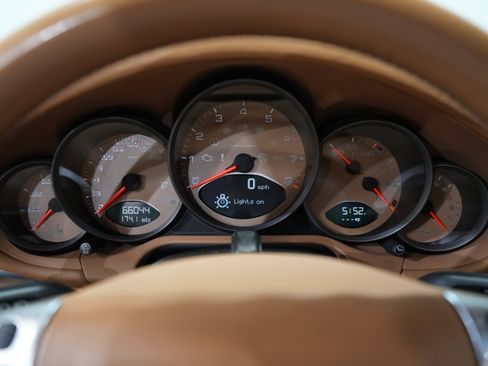 Used 2007 Porsche 911 Carrera 4S image 36