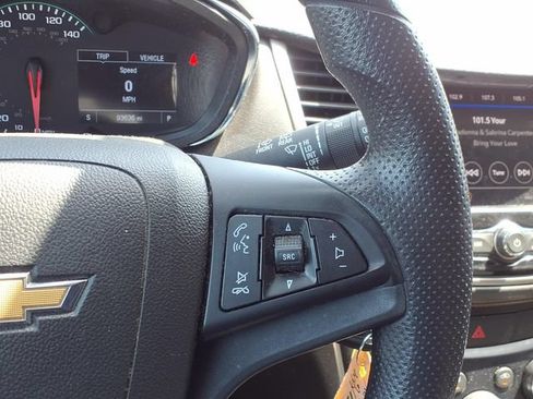 Used 2020 Chevrolet Trax LS w/ Tint and Cruise Package FWD image 13